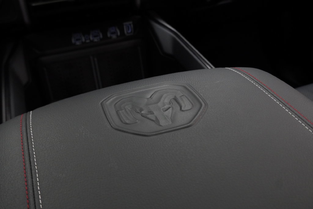 Certified 2026 RAM 1500 Laramie AWD/4WD image 31