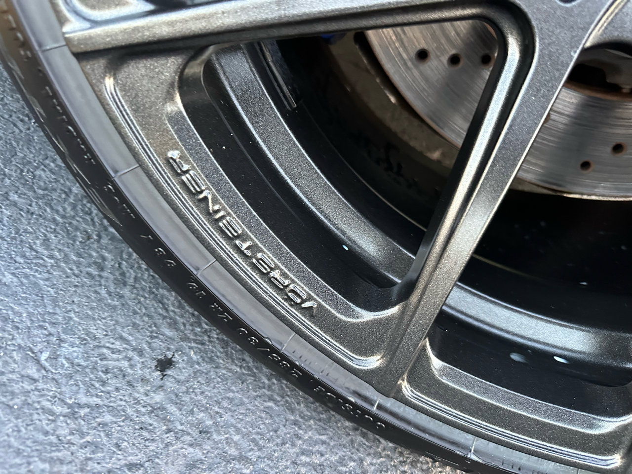 Used 2020 BMW M4 Convertible image 7