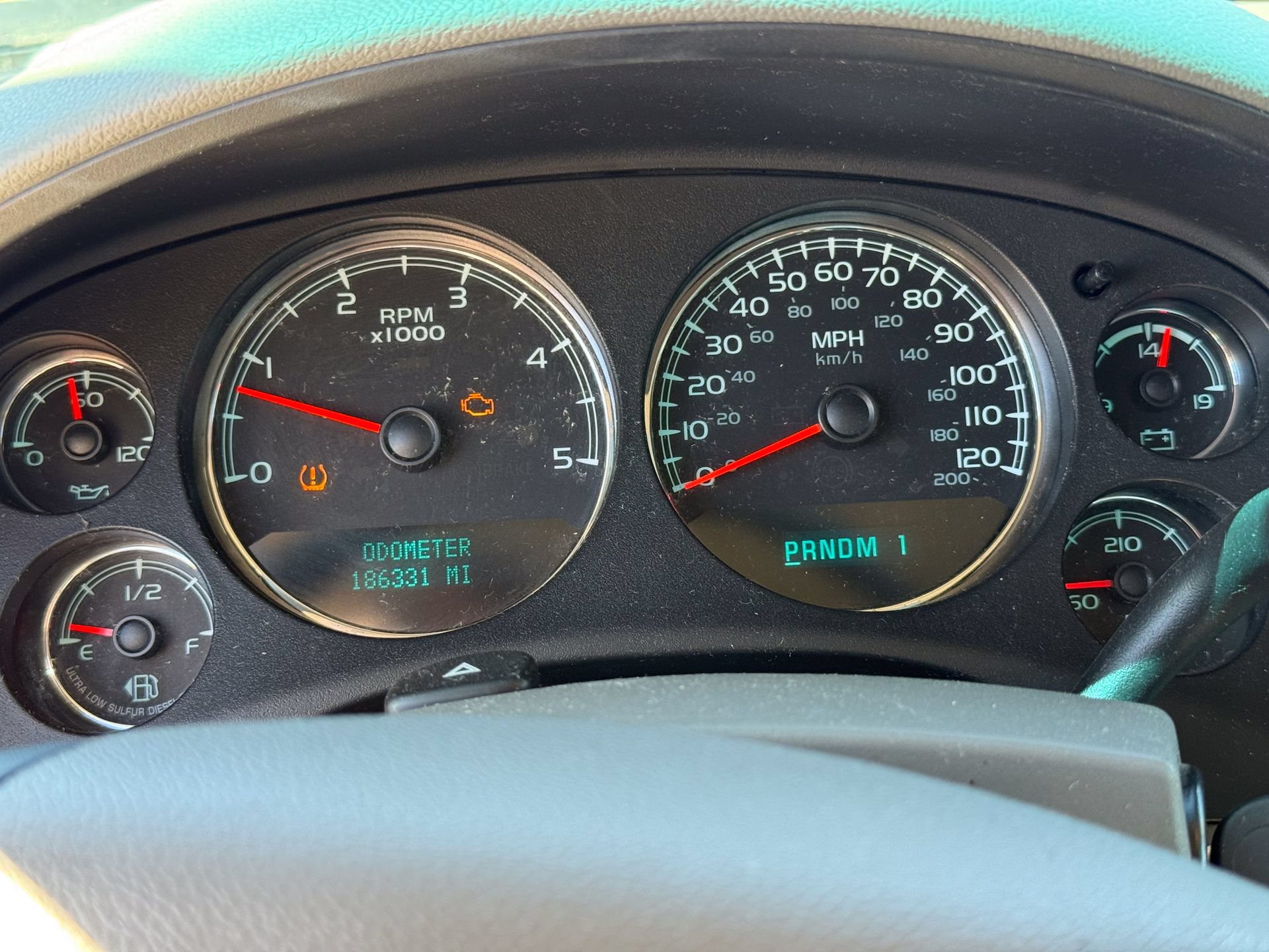 Used 2008 Chevrolet Silverado 2500 LTZ w/ EZ-Lift Tailgate Package AWD/4WD image 8