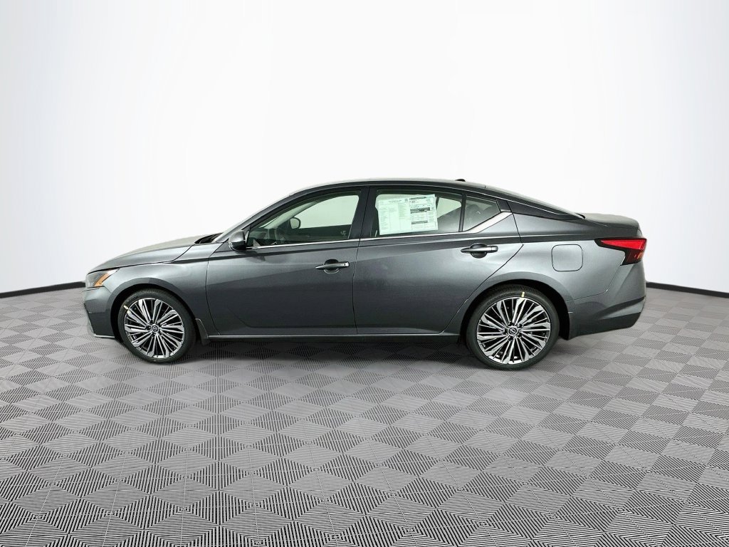 New 2026 Nissan Altima 2.5 SV FWD image 6