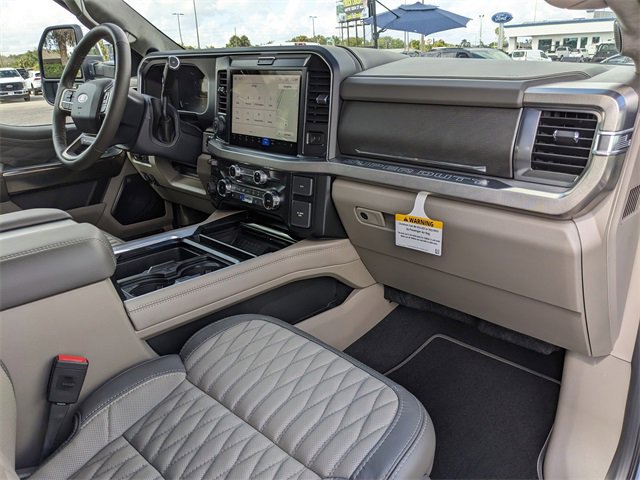 Used 2026 Ford F450 Platinum w/ Platinum Plus Package image 14