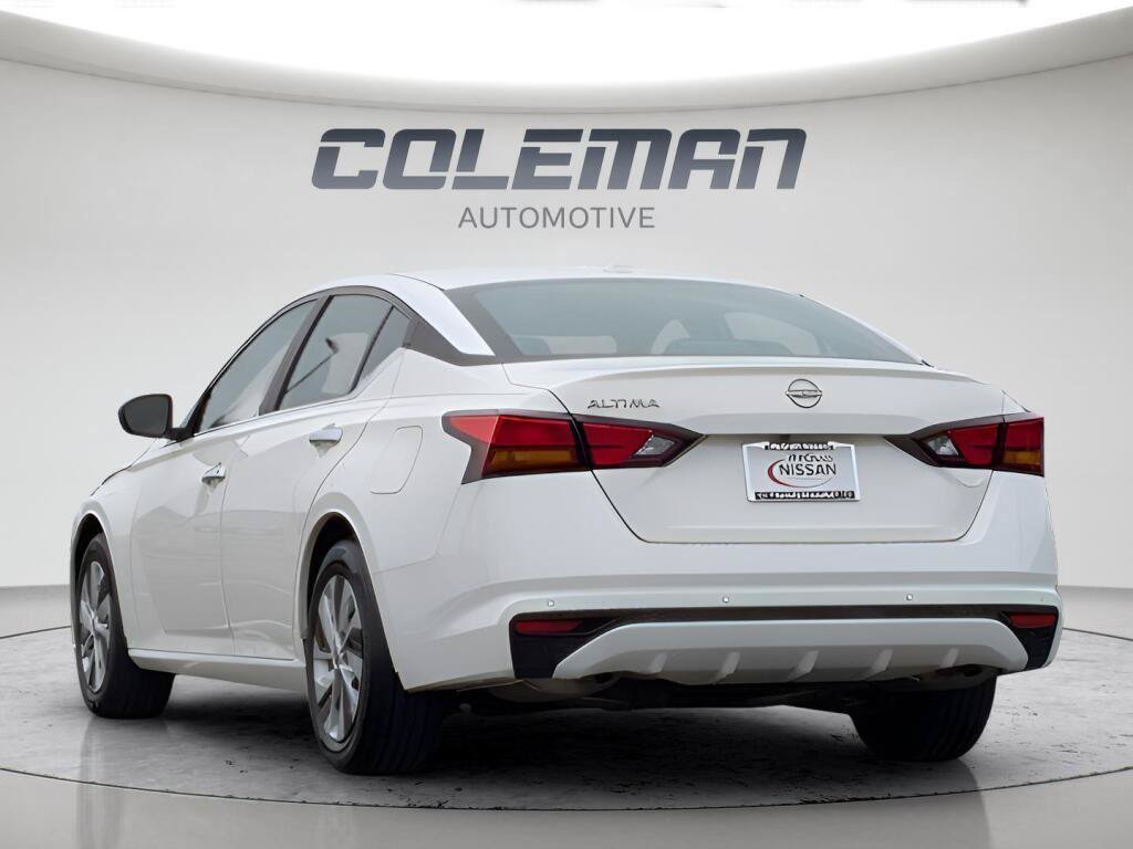 Certified 2025 Nissan Altima 2.5 S FWD image 7