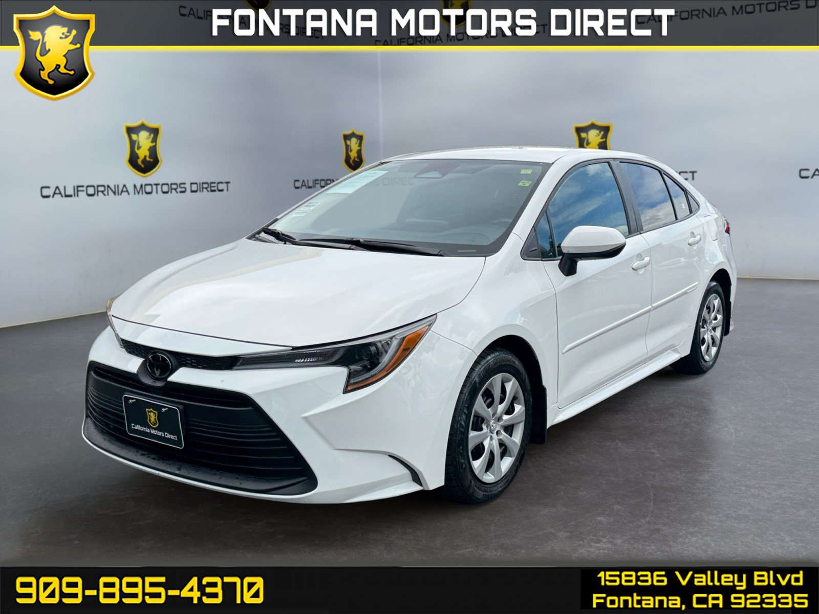 Used 2025 Toyota Corolla LE FWD image 1