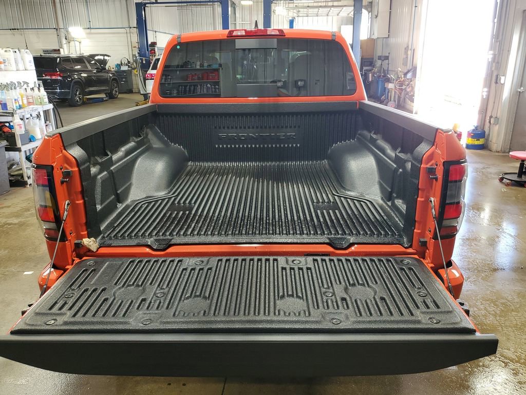 New 2025 Nissan Frontier PRO-4X image 12