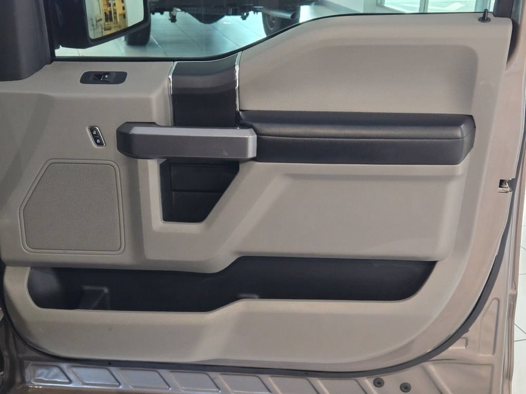 Used 2020 Ford F150 XLT AWD/4WD image 5