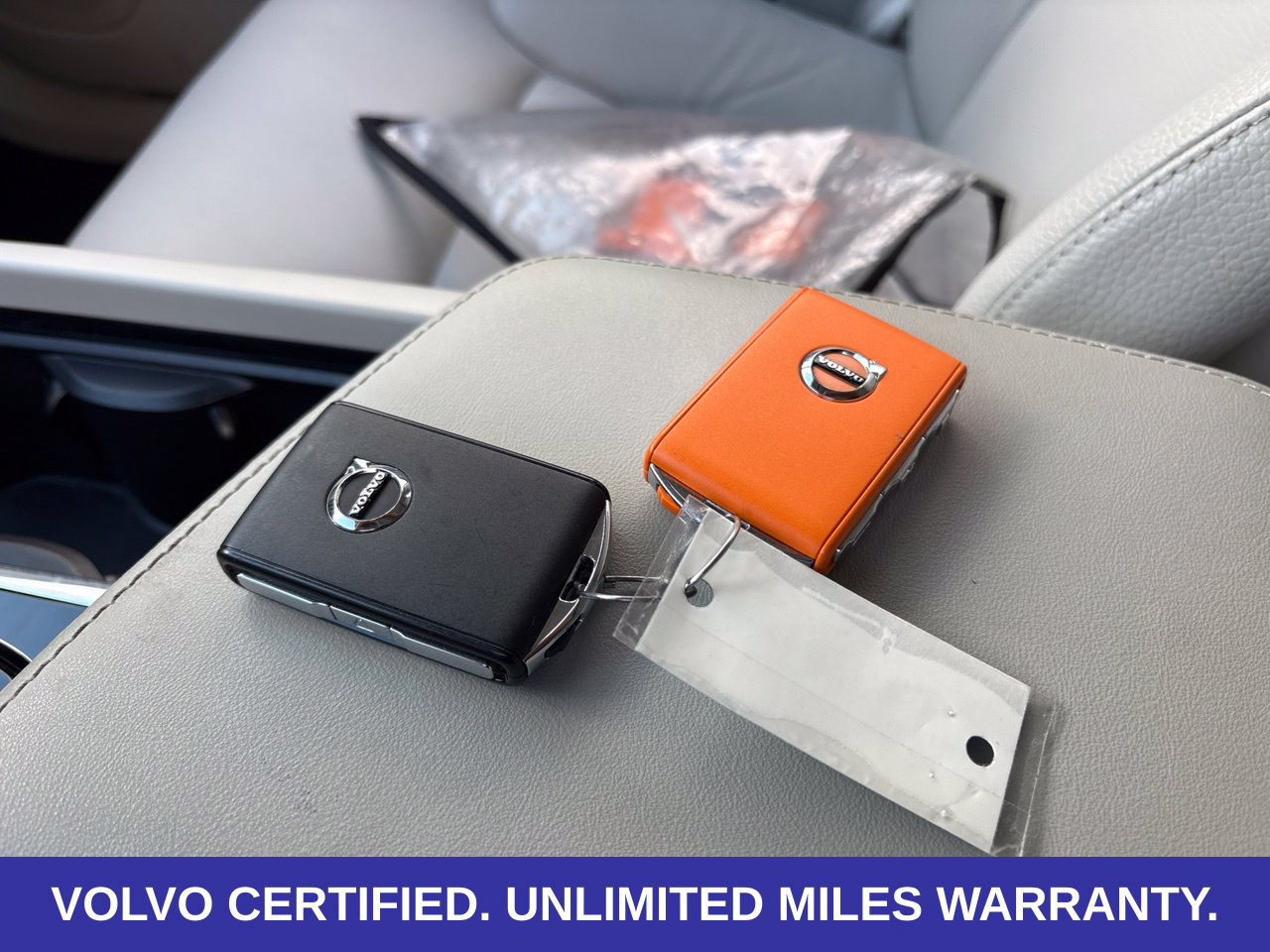 Certified 2024 Volvo XC60 B5 Plus w/ Protection Package Premier AWD/4WD image 29
