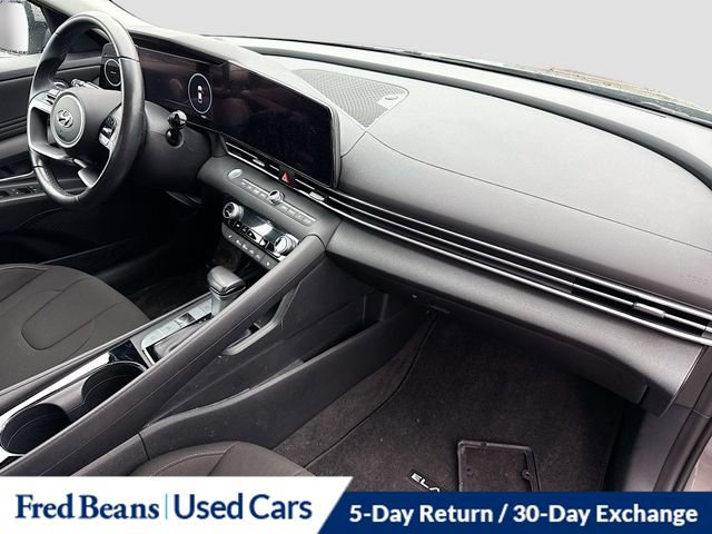 Used 2023 Hyundai Elantra SEL w/ Convenience Package image 29