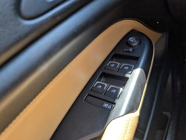 Used 2016 Cadillac SRX Luxury image 41