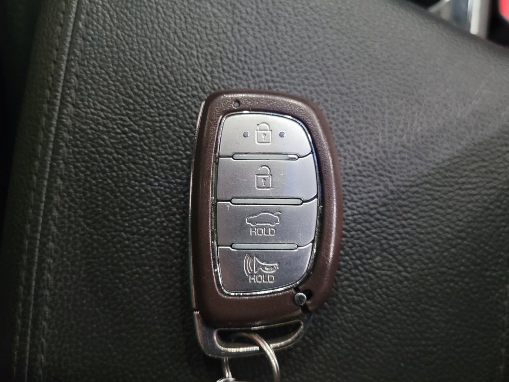 Used 2018 Hyundai Sonata Sport FWD image 32