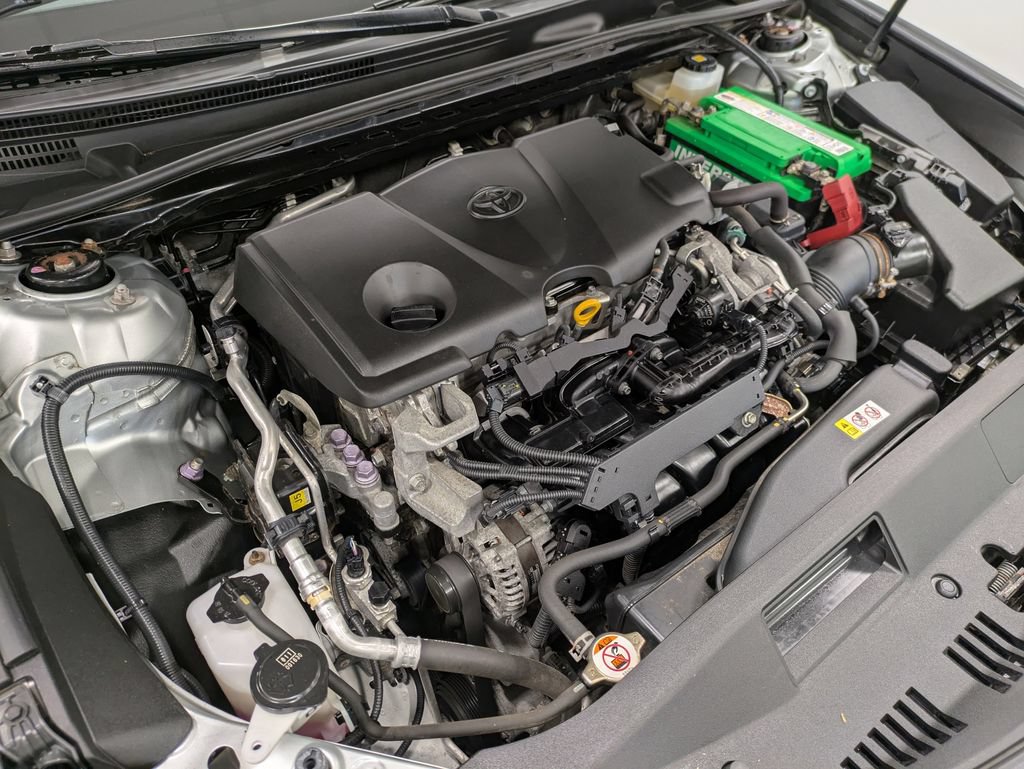 Used 2018 Toyota Camry SE FWD image 31