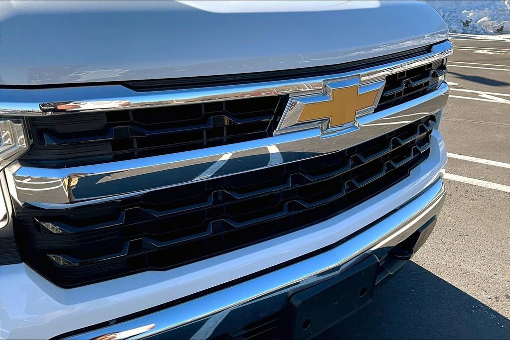 Used 2022 Chevrolet Silverado 1500 LT image 34