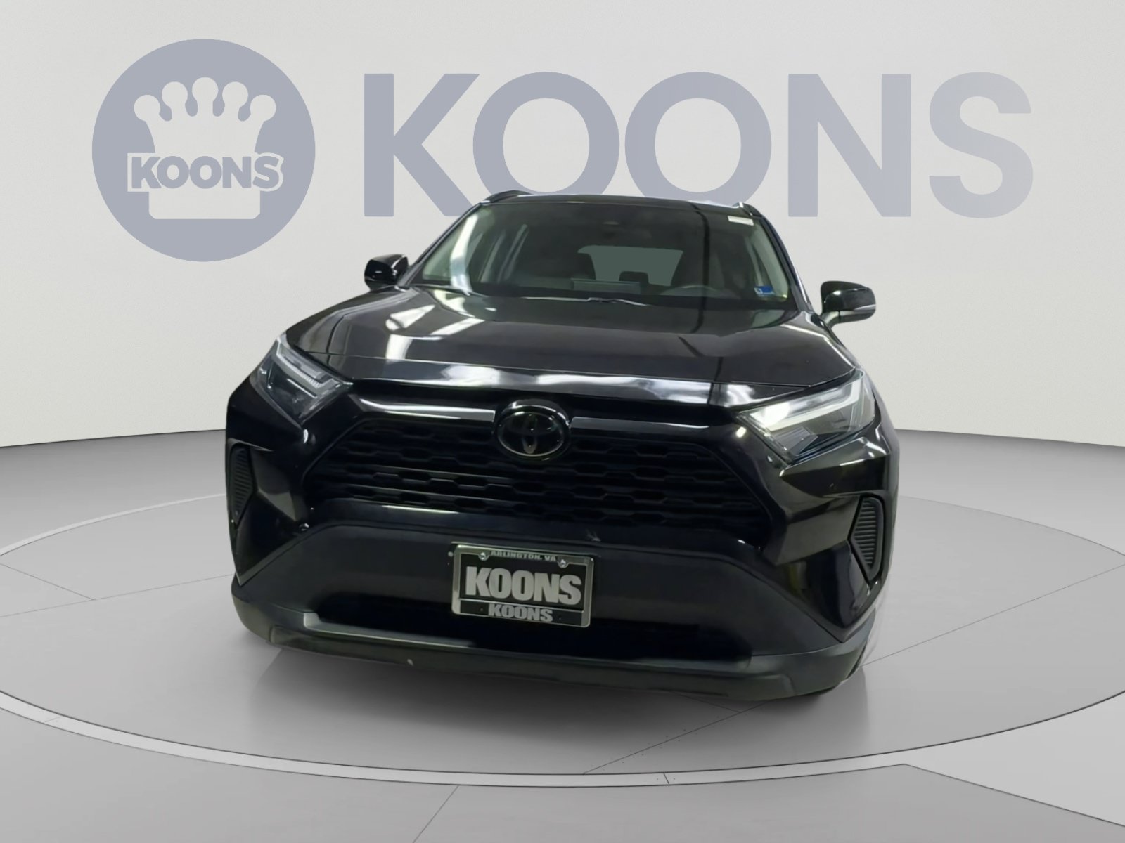 Used 2023 Toyota RAV4 XLE w/ Convenience Package AWD/4WD image 4