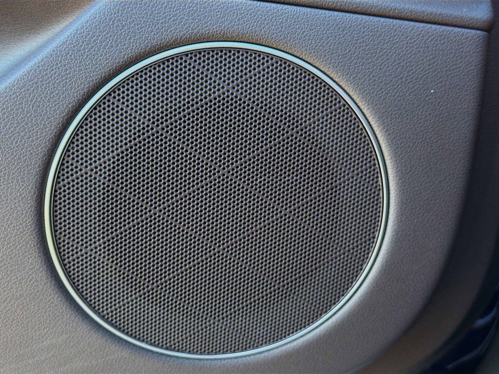 Used 2024 Genesis G80 2.5T image 23