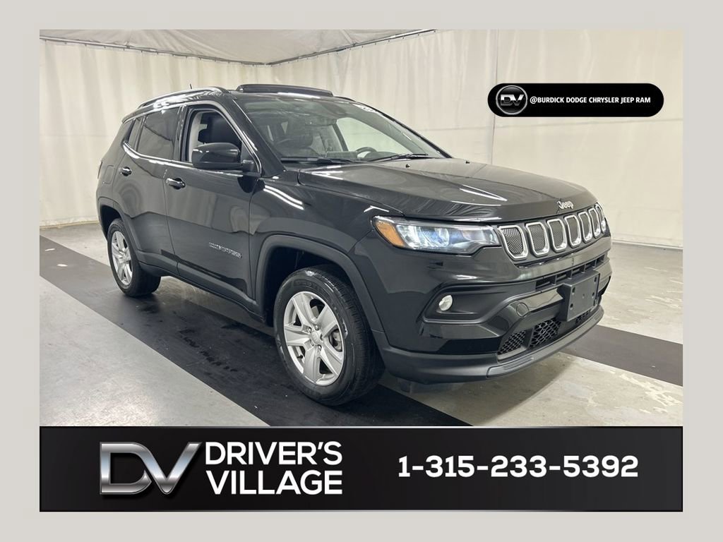 Used 2022 Jeep Compass Latitude w/ Sun and Sound Group