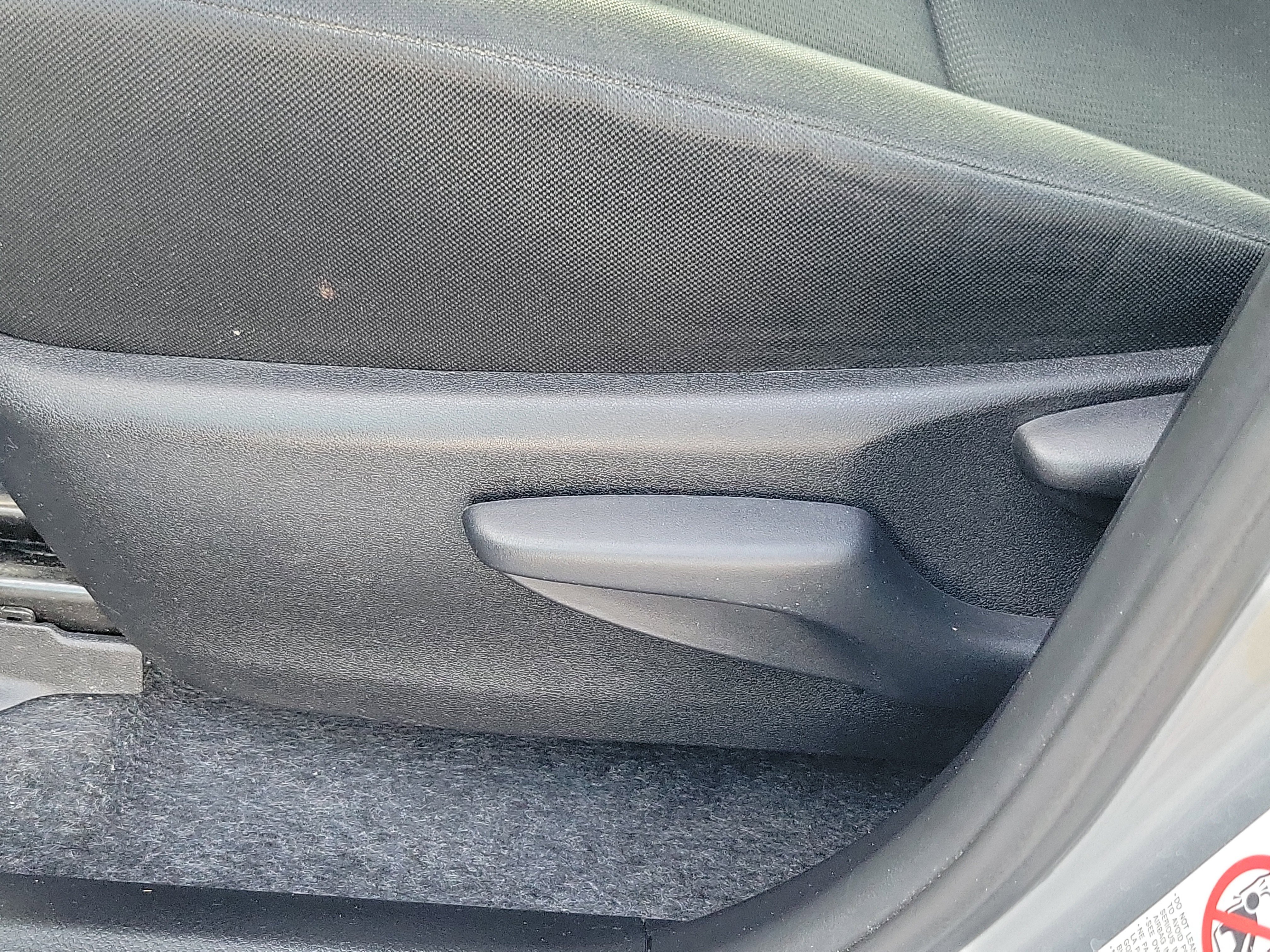 Certified 2017 Toyota RAV4 LE FWD image 23