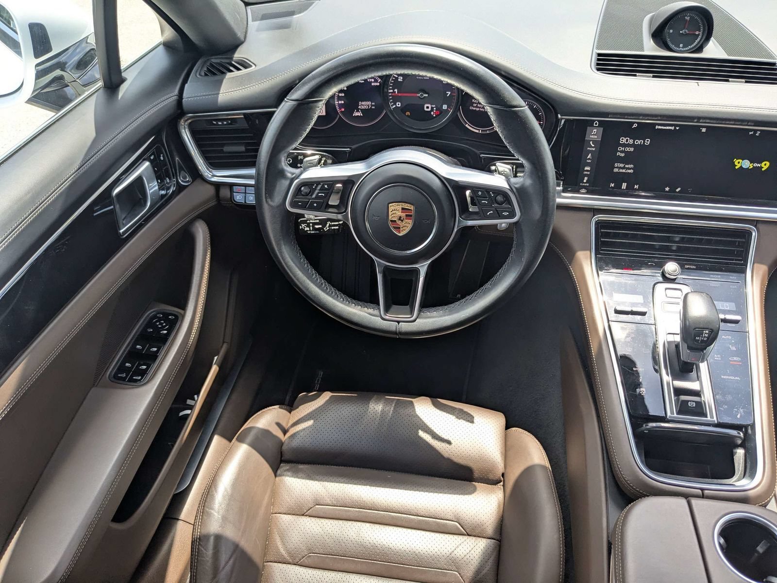 Used 2017 Porsche Panamera 4S AWD/4WD image 16