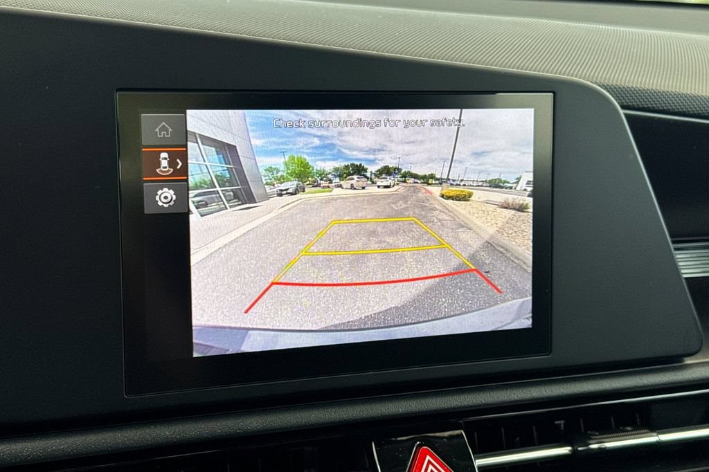 Used 2024 Kia Niro LX FWD image 20