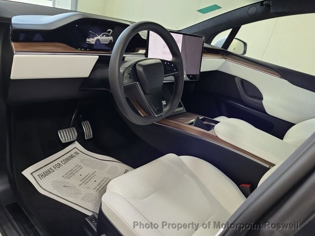 Used 2026 Tesla Model X AWD/4WD image 2