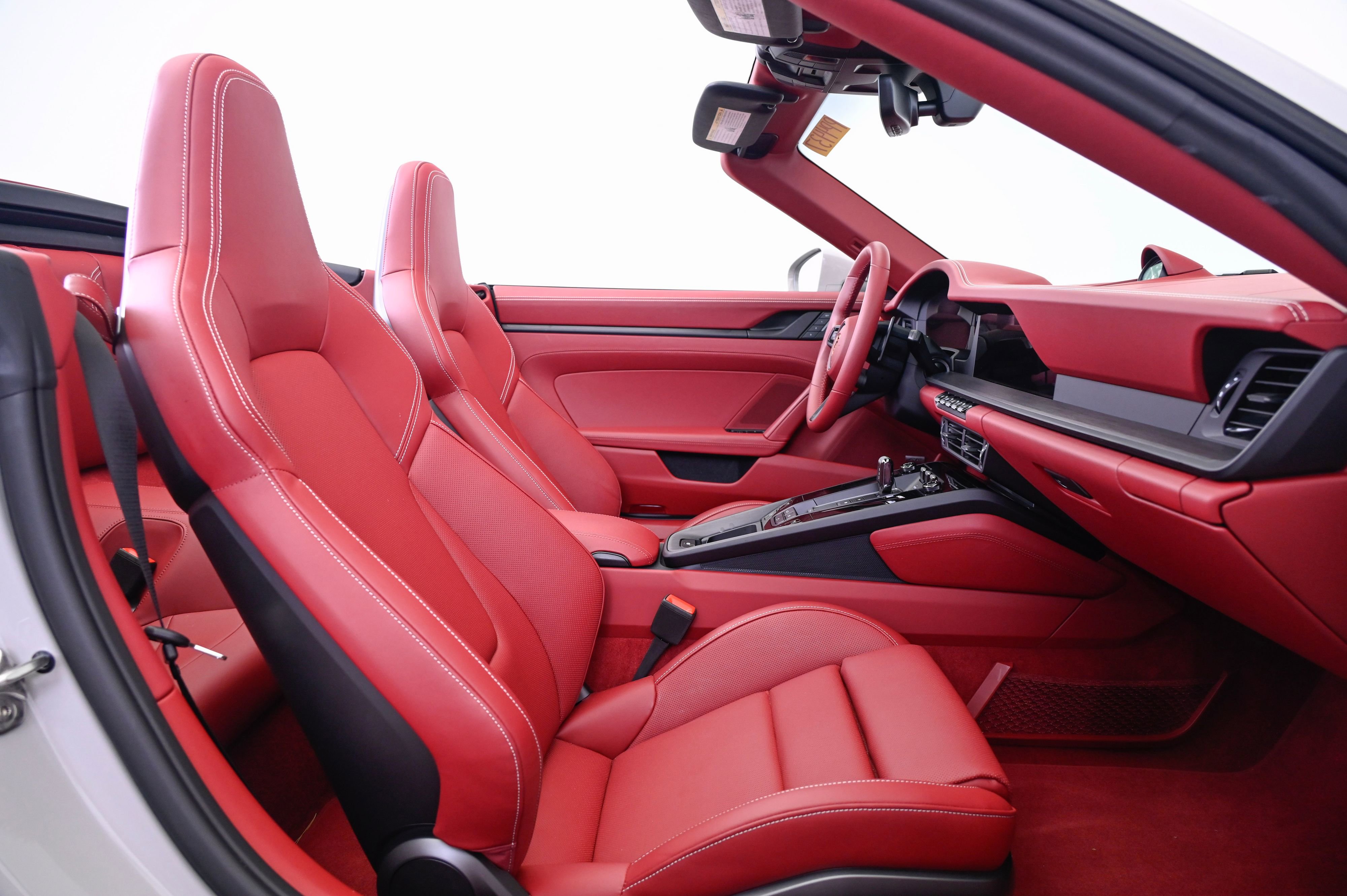 Used 2026 Porsche 911 Carrera GTS image 22