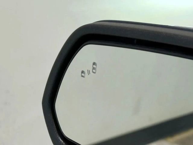 Used 2022 Ford Mustang EcoBoost image 10