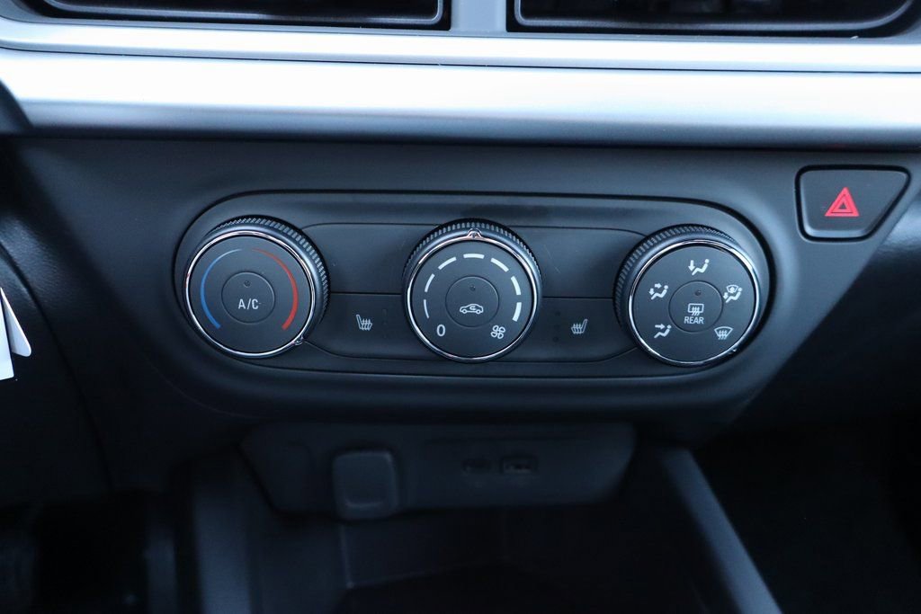 New 2026 Chevrolet Trax RS image 12