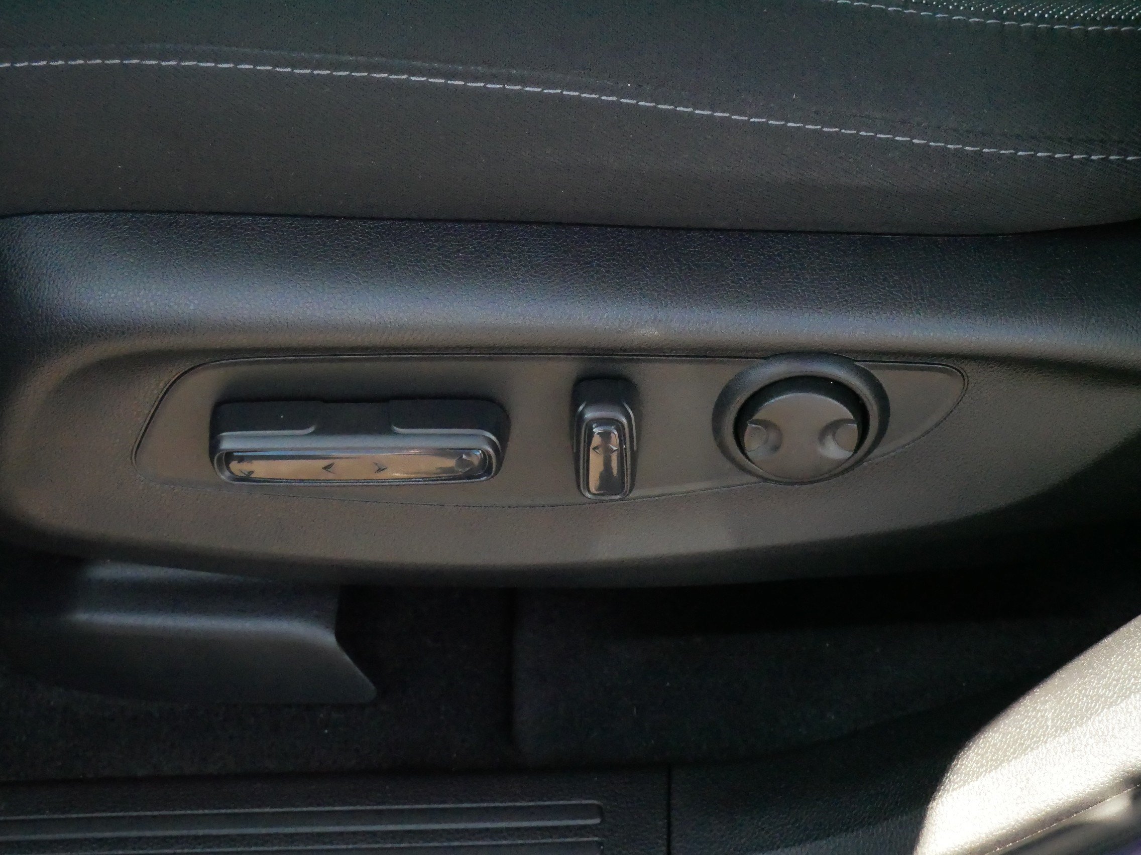 Certified 2024 Honda CR-V EX image 20