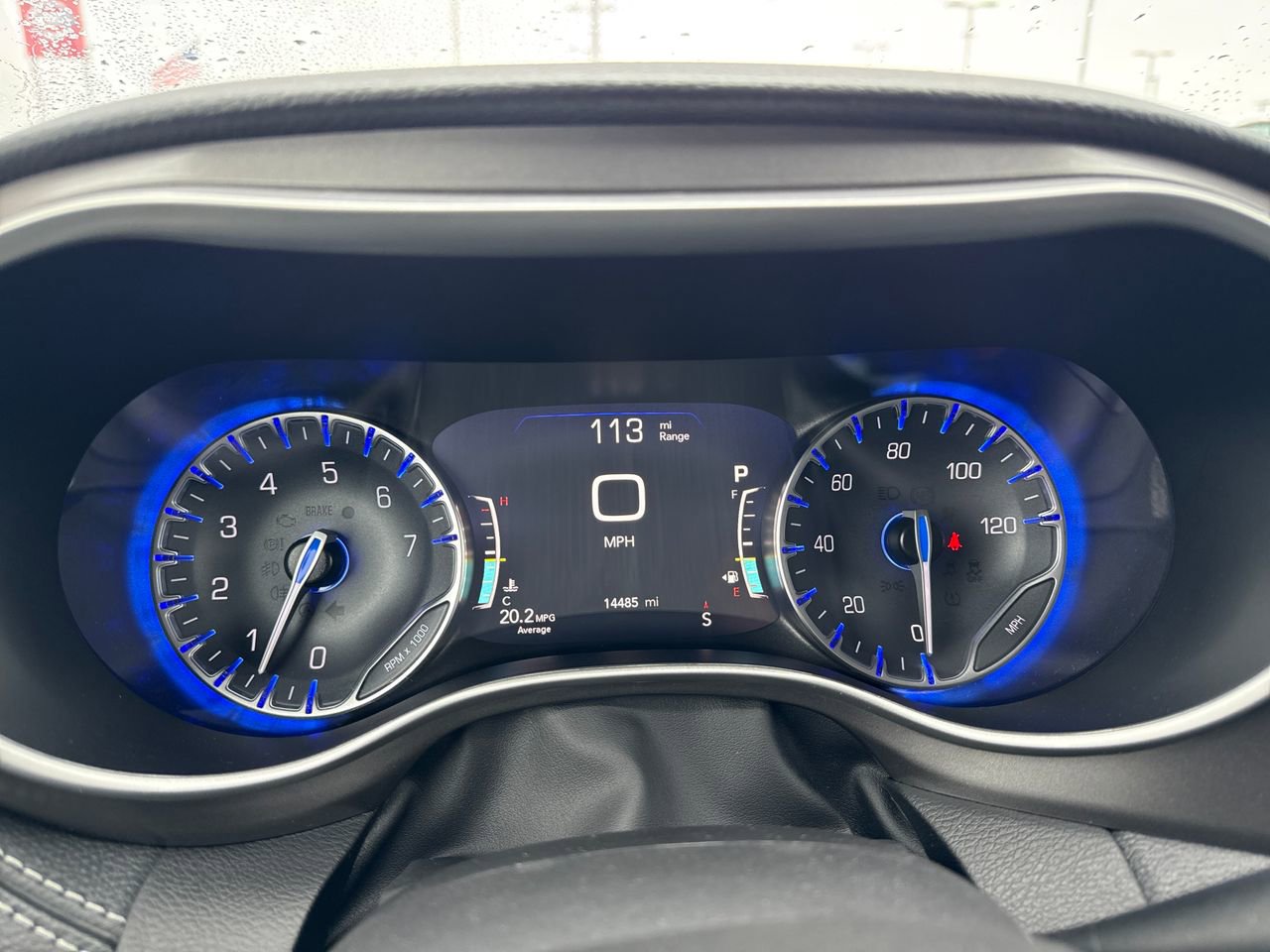 Used 2024 Chrysler Pacifica Touring-L image 21