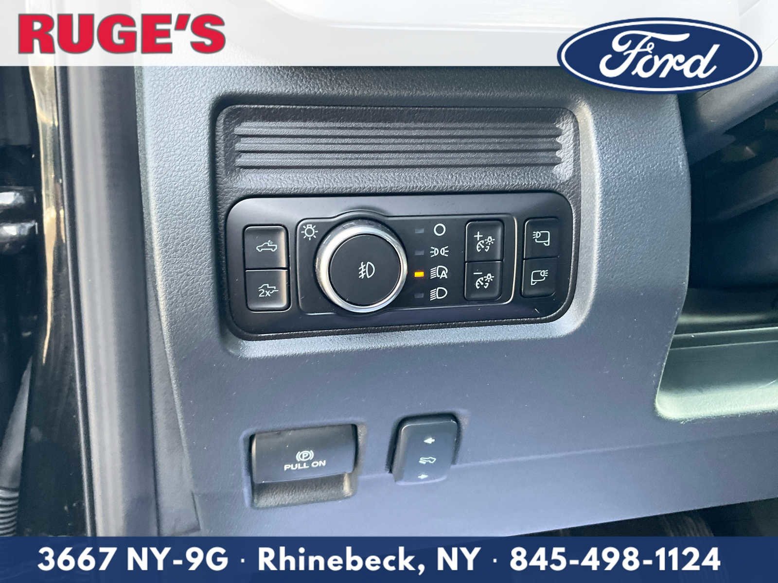 Used 2025 Ford F350 Lariat w/ Lariat Ultimate Package AWD/4WD image 20