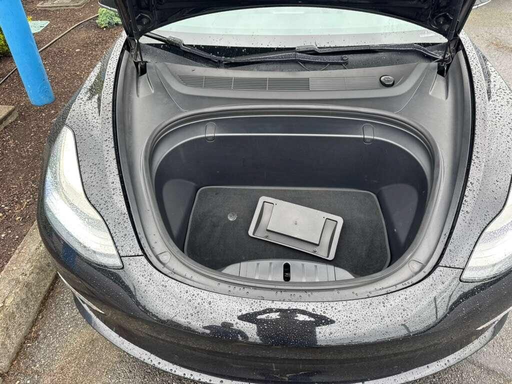Used 2018 Tesla Model 3 Long Range AWD/4WD image 17