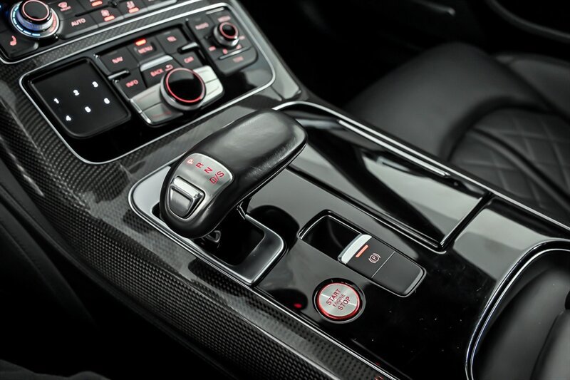Used 2016 Audi S8 AWD/4WD image 39