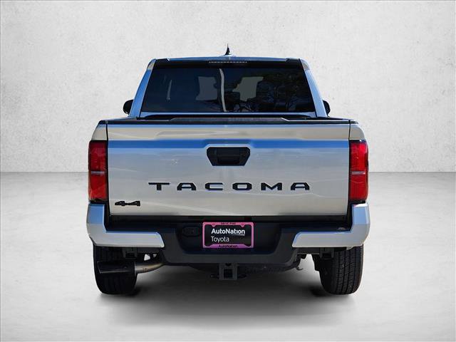 Used 2025 Toyota Tacoma SR5 AWD/4WD image 7