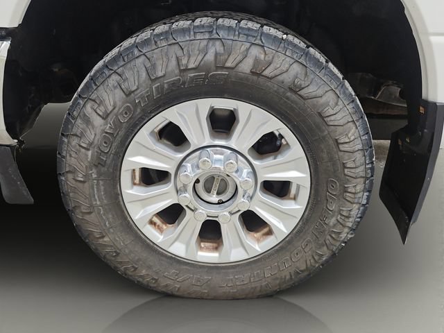 Certified 2020 Ford F250 XLT w/ FX4 Off-Road Package AWD/4WD image 33