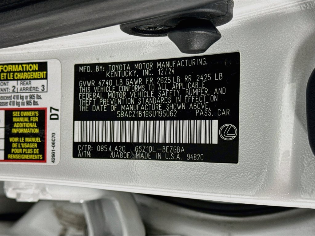 Used 2025 Lexus ES 350 w/ Accessory Package (Z2) FWD image 35