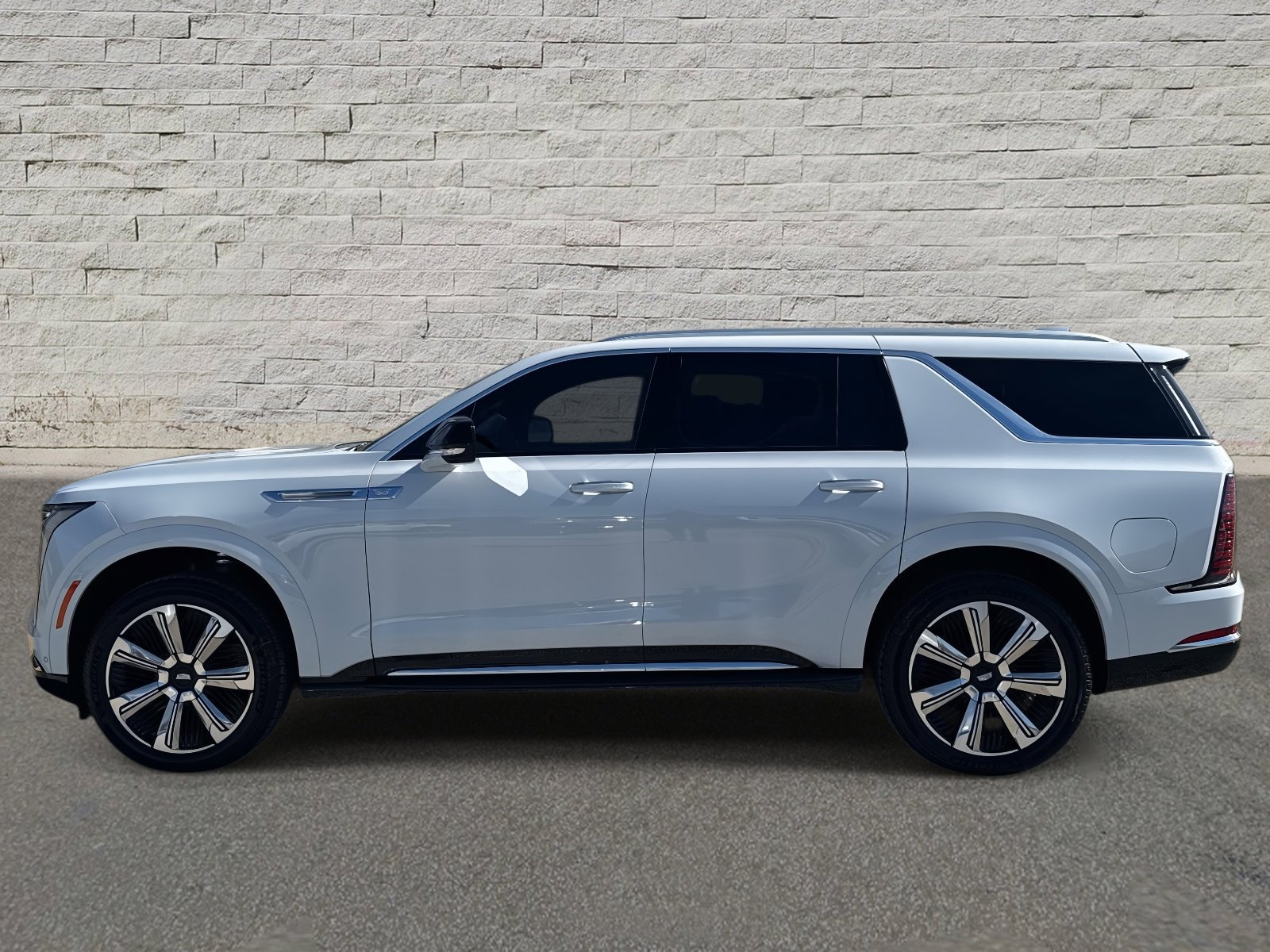 New 2026 Cadillac Escalade IQL Luxury w/ LPO, Floor Liner Package AWD/4WD image 2