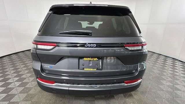 Used 2022 Jeep Grand Cherokee Limited 4xe AWD/4WD image 4