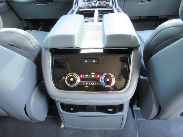 Used 2020 Lincoln Navigator Black Label AWD/4WD image 39