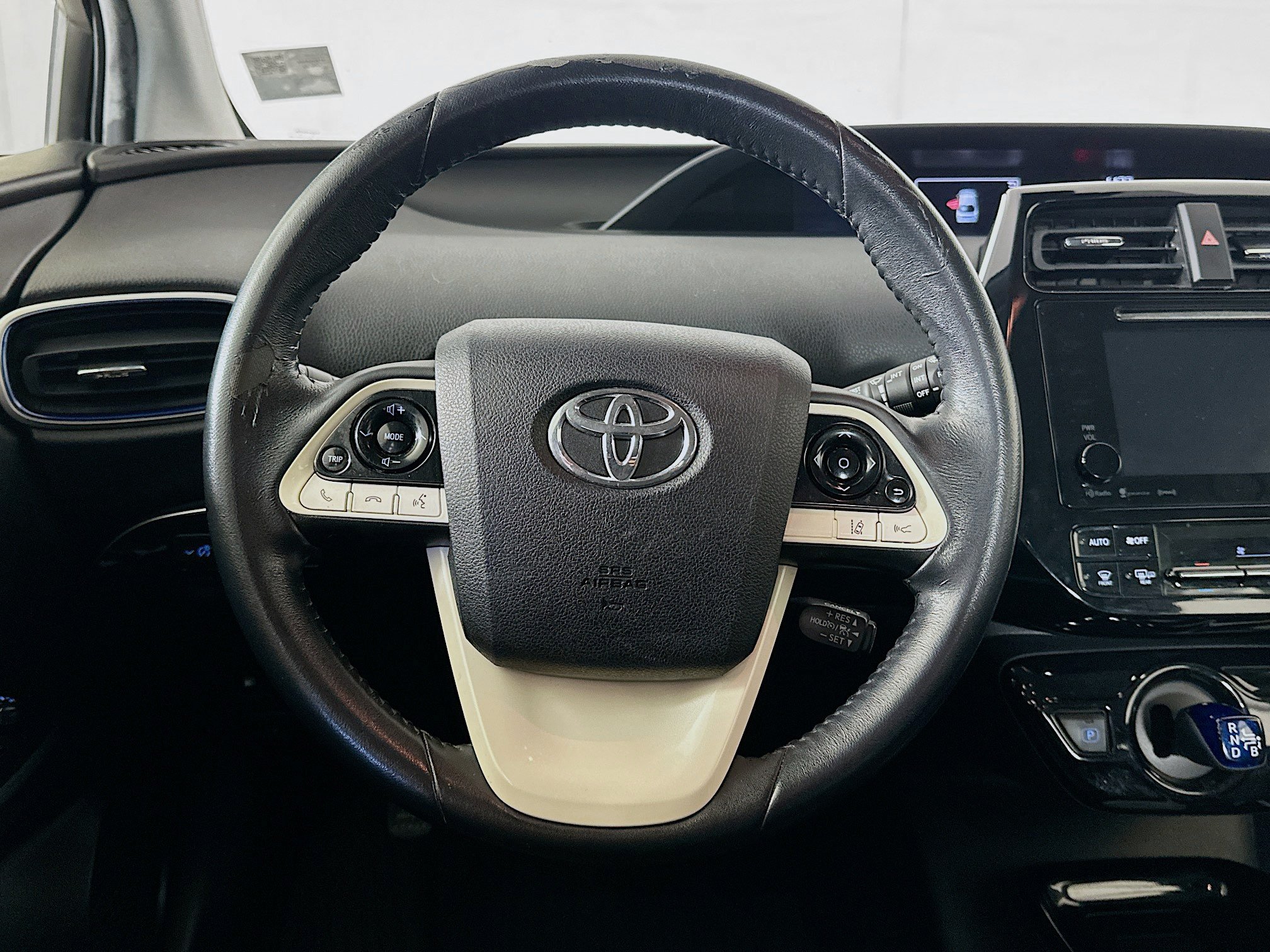Used 2017 Toyota Prius Three Touring FWD image 18