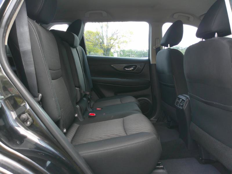 Used 2017 Nissan Rogue S image 20