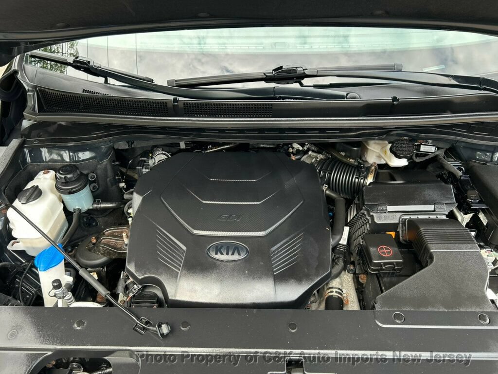Used 2019 Kia Sedona L FWD image 55