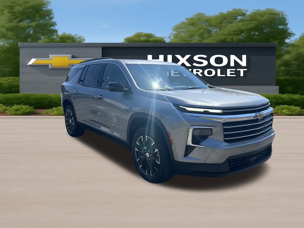 New 2026 Chevrolet Traverse LT w/ Sun and Wheel Package