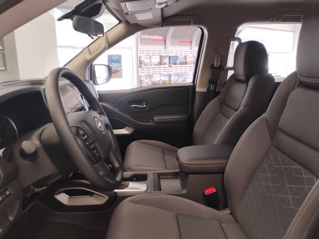 New 2025 Nissan Frontier SV image 11