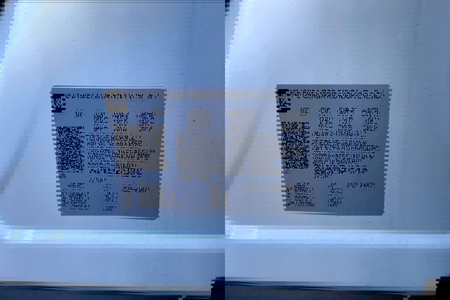 Used 2023 Chevrolet Equinox RS image 29