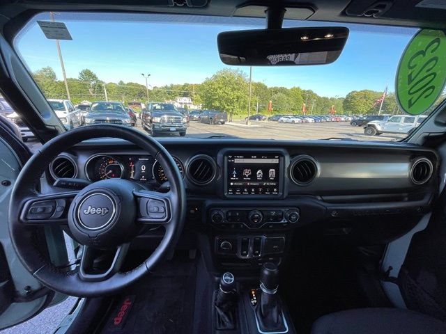 Used 2023 Jeep Wrangler Sport AWD/4WD image 22