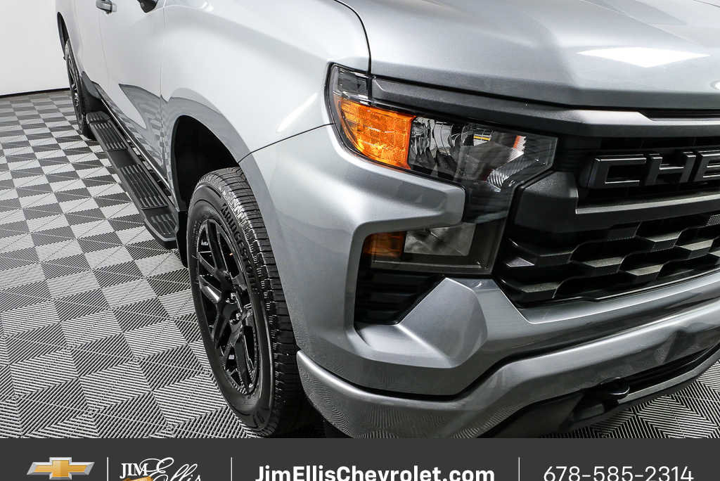 Certified 2025 Chevrolet Silverado 1500 Custom image 31