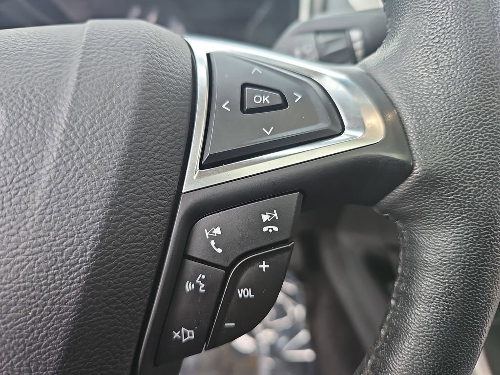 Used 2017 Ford Fusion Energi SE image 17