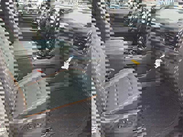 New 2026 GMC Yukon AT4 image 17