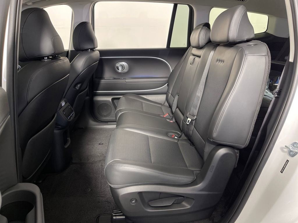 New 2026 Hyundai Ioniq 9 SEL image 13
