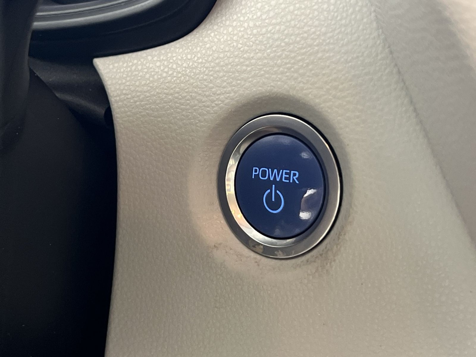 Used 2022 Toyota Corolla LE FWD image 42