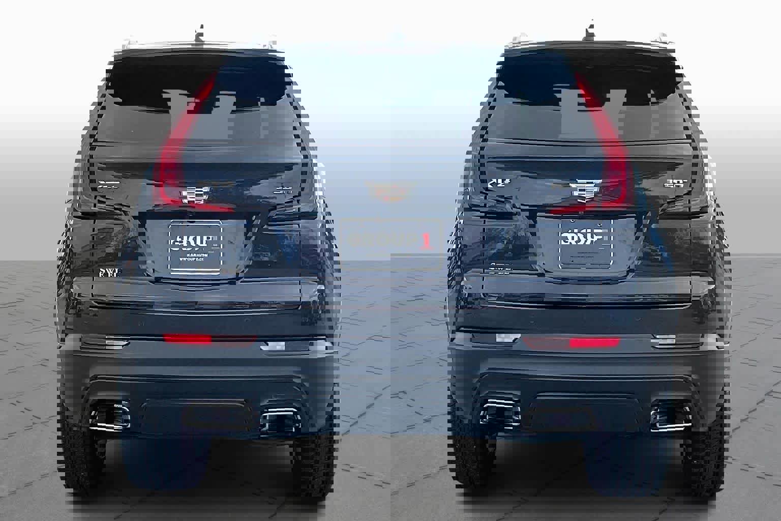 Used 2023 Cadillac XT4 Luxury w/ Cold Weather Package image 5