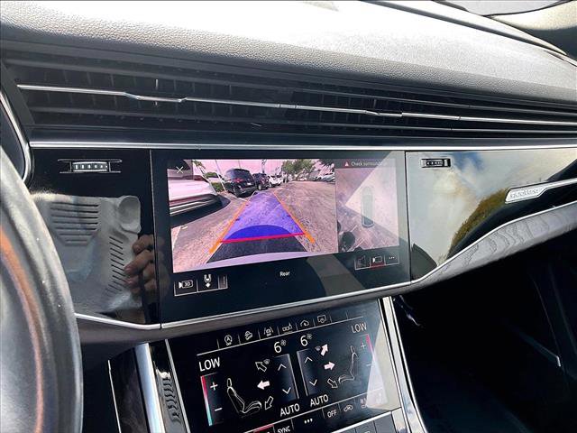 Used 2019 Audi Q8 Premium Plus w/ Premium Plus image 20